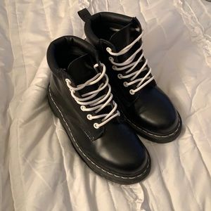 Doc Martens 939